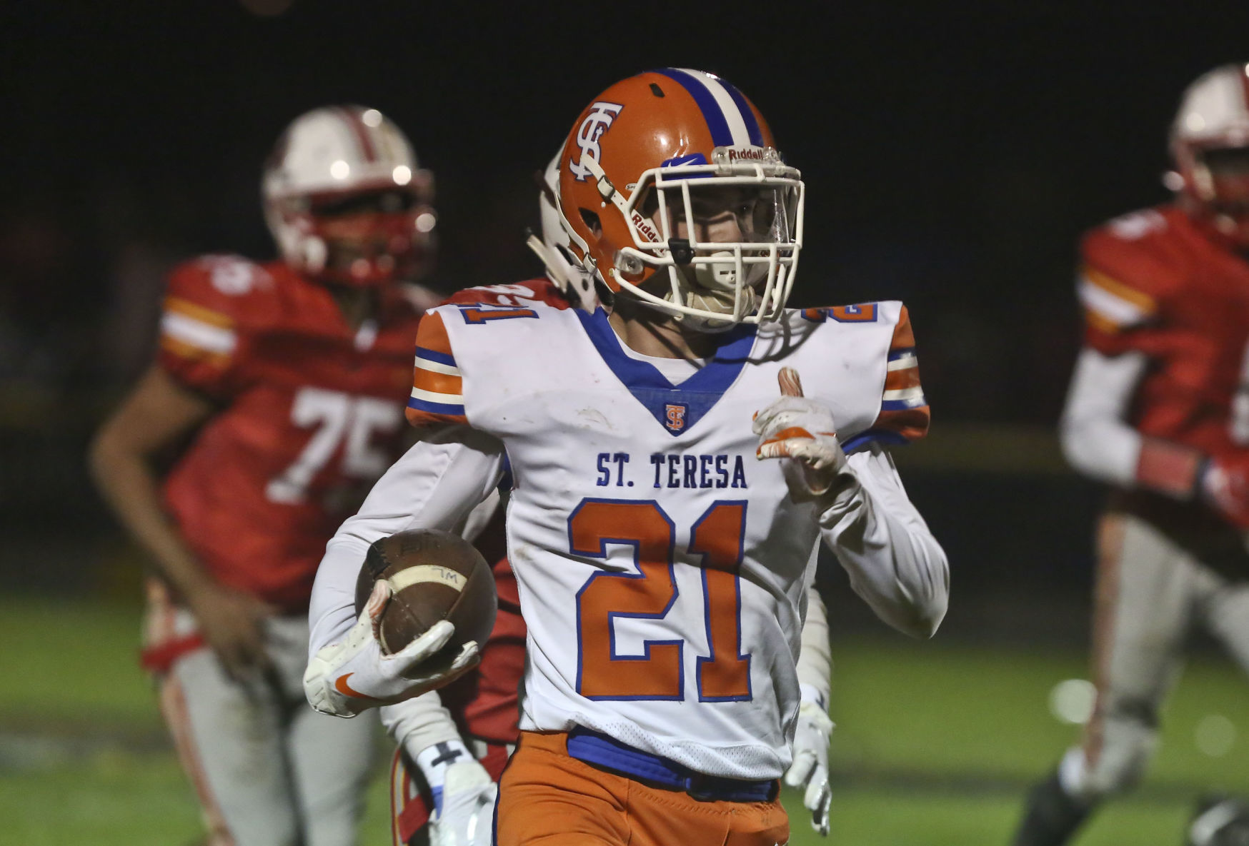 St Teresa over Warrensburg-Latham 28 10.12.18.JPG